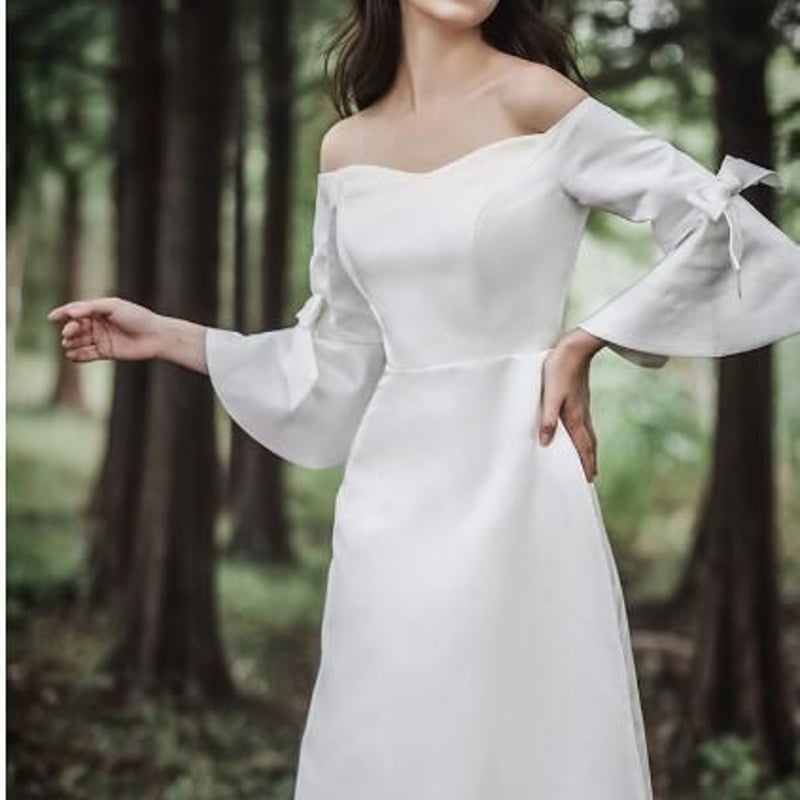 ウエディングドレス ホワイト 光沢サテン上質オーガンジー プリンセス