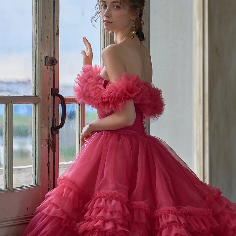 【送料込み】JEWELS ピンク オフショルダードレス フリル付き 送料込み】JEWELS ピンク オフショルダードレス フリル付き