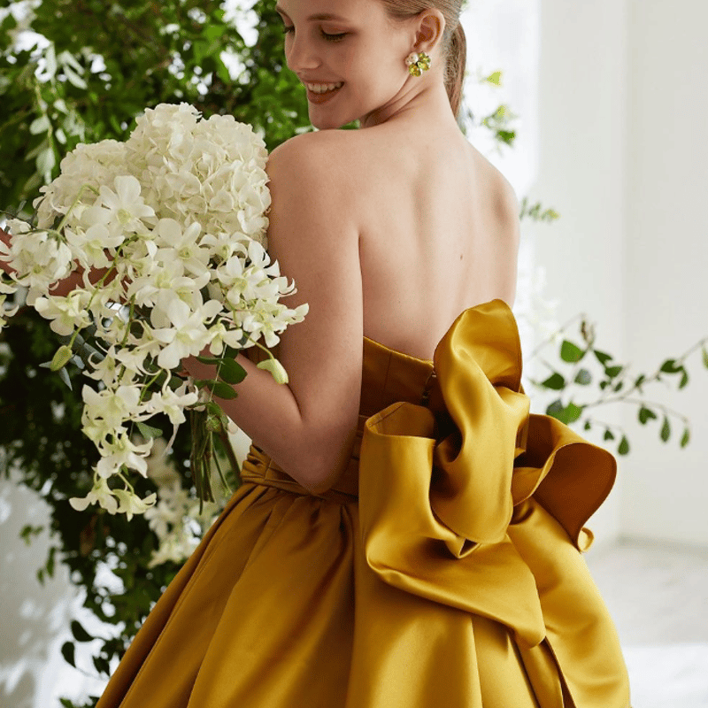 パーティードレス ベアトップ イエロー 結婚式 ふっくら柔らかなバック  