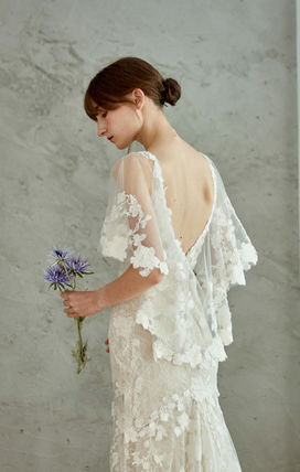 Vネック フリル袖 レースウエディングドレス 二次会 憧れのドレス  