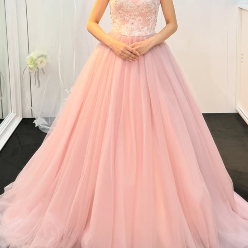 カラードレス ピンク 花柄のモチーフ刺繍が美しく 編み上げ ベアトッ