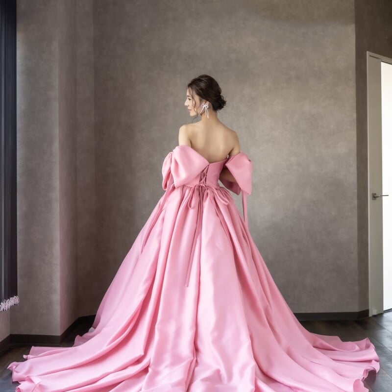 高品質！ カラードレス 薄ピンク Aライン 姫袖 可愛い リボン 披露宴/