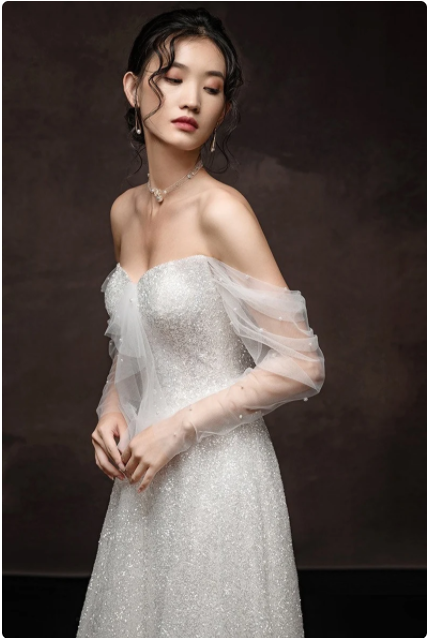華やか ウエディングドレス キラキラチュール Aライン ロング