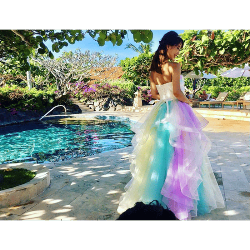 レインボードレス カラードレス トレーン ノースリーブ 可愛い