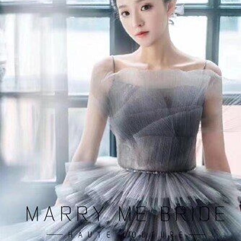 豪華！ パーティードレス グレー ベアトップ キャミソール 柔らかく  