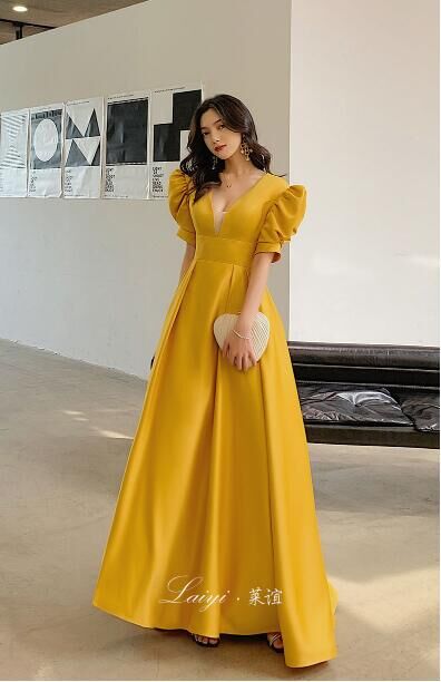 新品未使用　Julynine Vネック パフスリーブ ロングドレス　サイズ1 新品未使用 Julynine Vネック パフスリーブ ロングドレス サイズ1