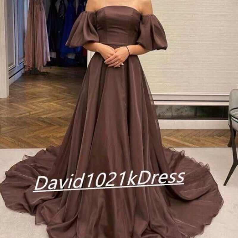 ブラウンカラードレス ベアトップ パフスリーブ トレーン 姫袖  