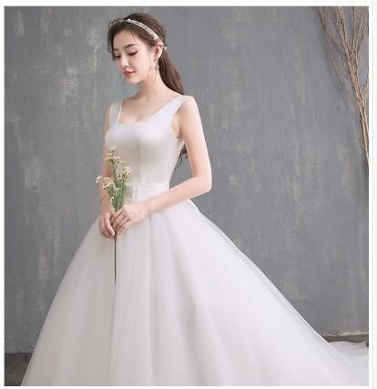 ☆とん☆　ホワイト Aライン ウェディングドレス　シルクオーガンジー ウエディングドレス ホワイト 上質オーガンジー プリンセス
