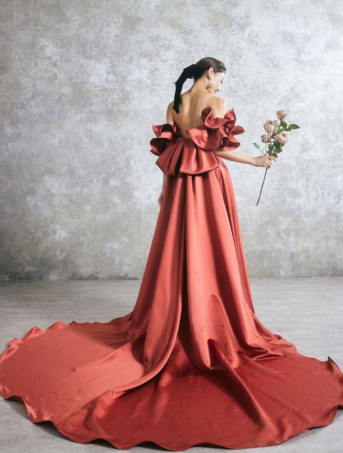 パーティードレス テラコッタ色 ふっくら柔らかなバックリボン フリル  