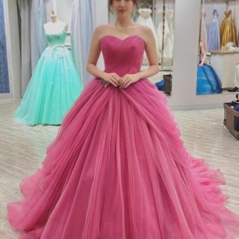 豪華！ カラードレス ピンク ベアトップ 花モチーフ 編み上げ 柔らかく  