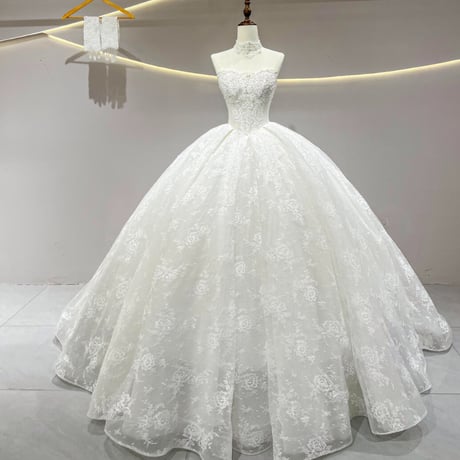 ウエディングドレス  オフホワイト  贅沢な総レース  チョーカー   編み上げ   華やかなトレーン  ビスチェドレス   韓国風ドレス   結婚式