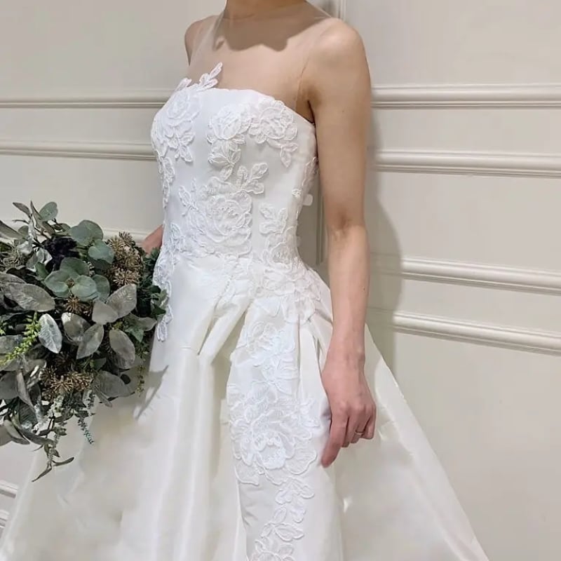 ウエディングドレス オフホワイト 上品 披露宴/結婚式 ウエディングドレス オフホワイト 上品 披露宴/結婚式