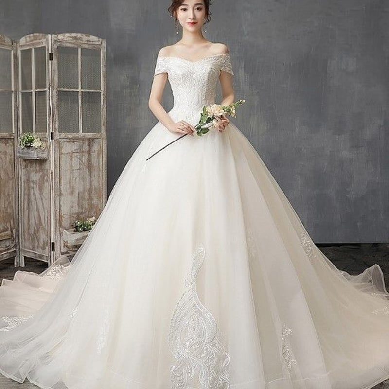 ウエディングドレス ホワイト 繊細レース オフショル ロングトレーン  