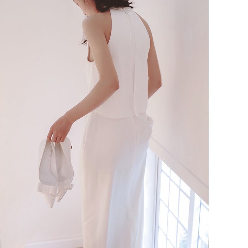 ツーピースサテンドレス ホワイト パールを贅沢に使用した豪華な一着！デコルテ ホワイト/オフ