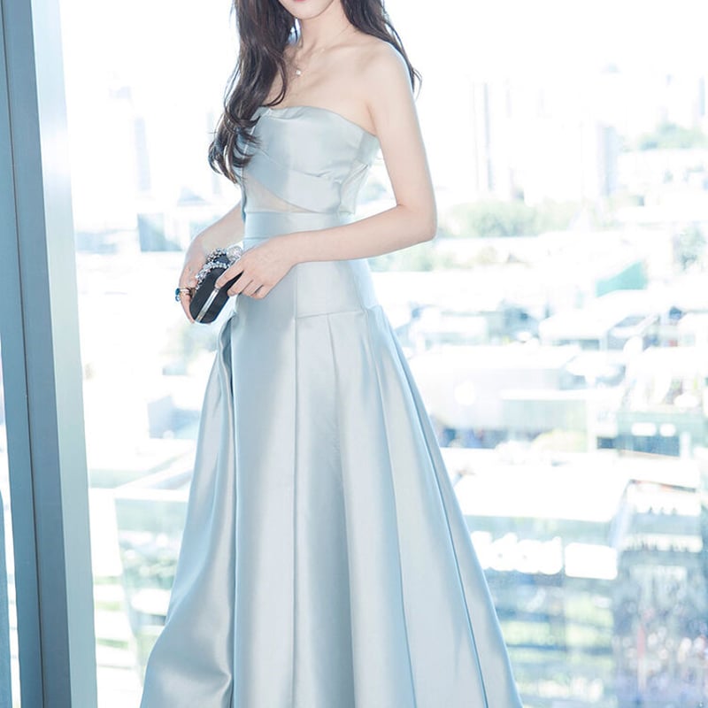 高品質！パーティードレス 薄青 ベアトップ プリンセスライン ロング  