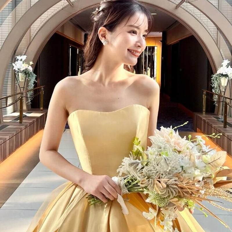 ウェディングドレス 華やか イエロー チュールスカート 抜群のおしゃれ