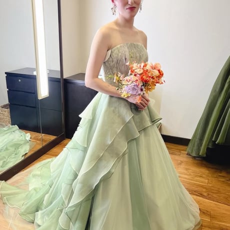 カラードレス  まっちゃ色  ウェーブ  上質オーガンジー   グラデーションドレス    華やかなトレーン   ビスチェドレス   音楽会