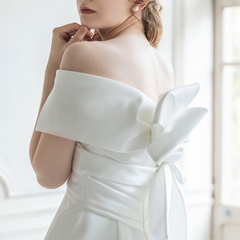 ウェディングドレス 取り外し オフショル リボン 光沢サテン 花嫁 海外