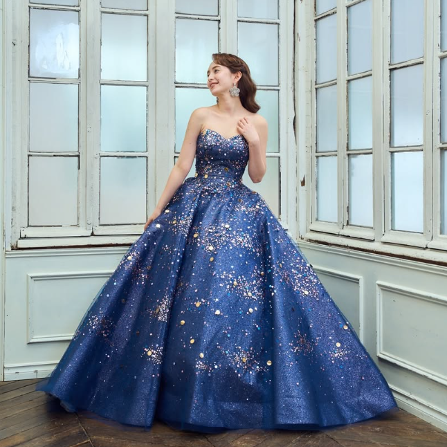 カラードレス ブルー ベアトップ キラキラグリッターチュール 華やかな