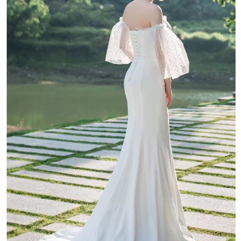 フランス風 ベアトップ ウエディングドレス オフホワイト 姫袖  