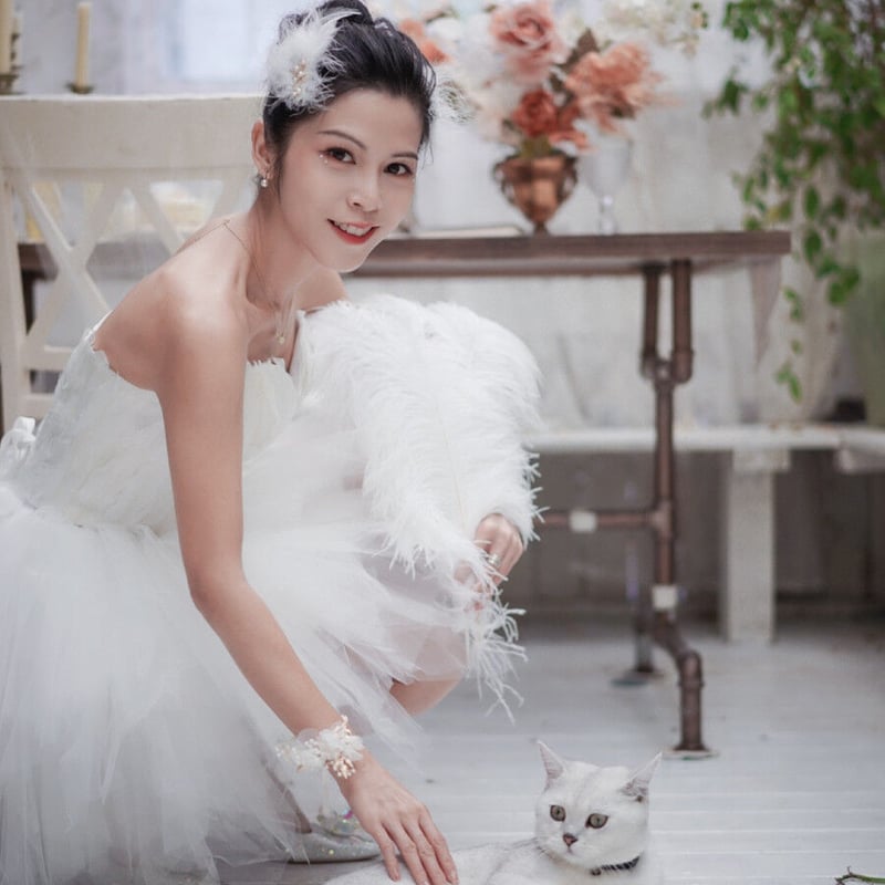 大人気上昇 ベアトップ パーティードレス オフホワイト ソフトチュール  