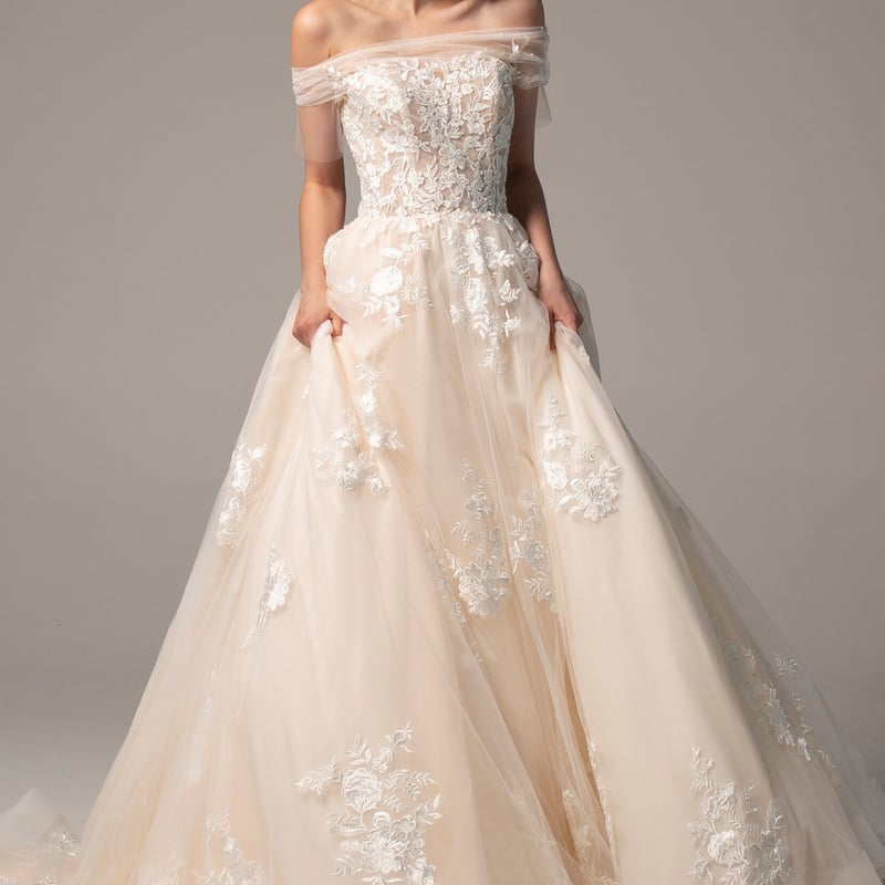 オフショルダー レース Aライン ウエディングドレス | David1021k  