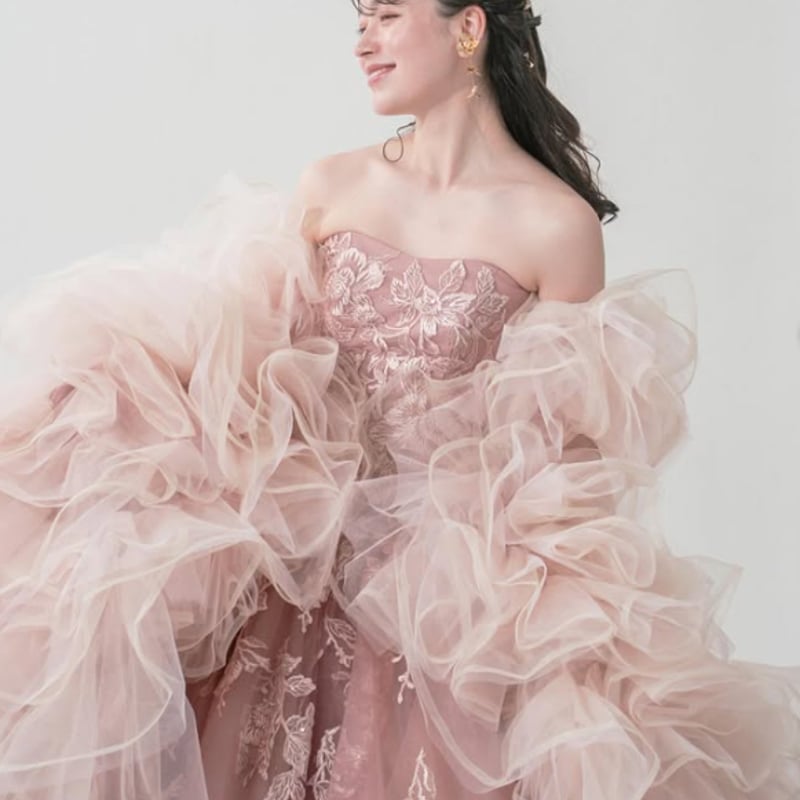 カラードレス ピンク 取り外し可能な付け袖 繊細なレース 華やかな