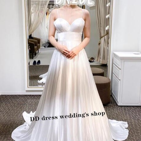 高品質！ ウエディングドレス ホワイト キャミソール  光沢サテン エレガント  結婚式//二次会/挙式