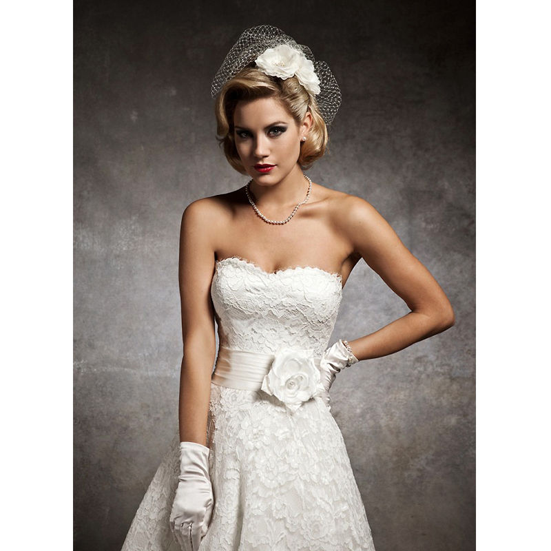 総レースのミモレ丈、ウェディングドレス セクシー ノースリーブ ドレ 