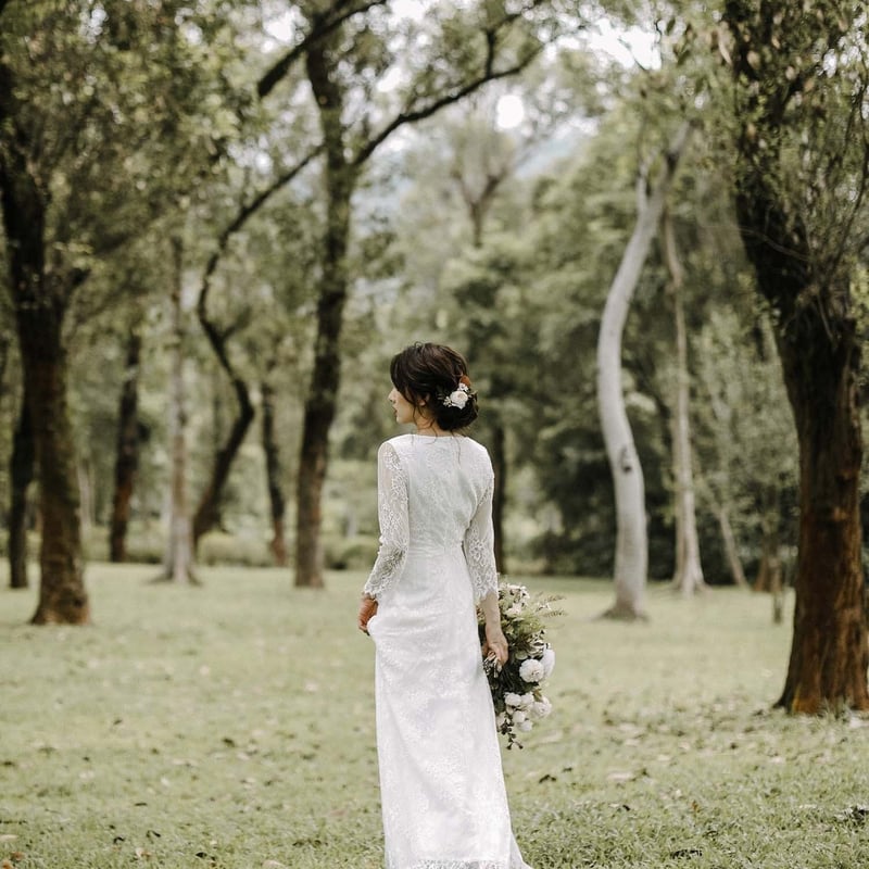 ウエディングドレス 二次会 白 結婚式 前撮り 袖あり レース刺繍 