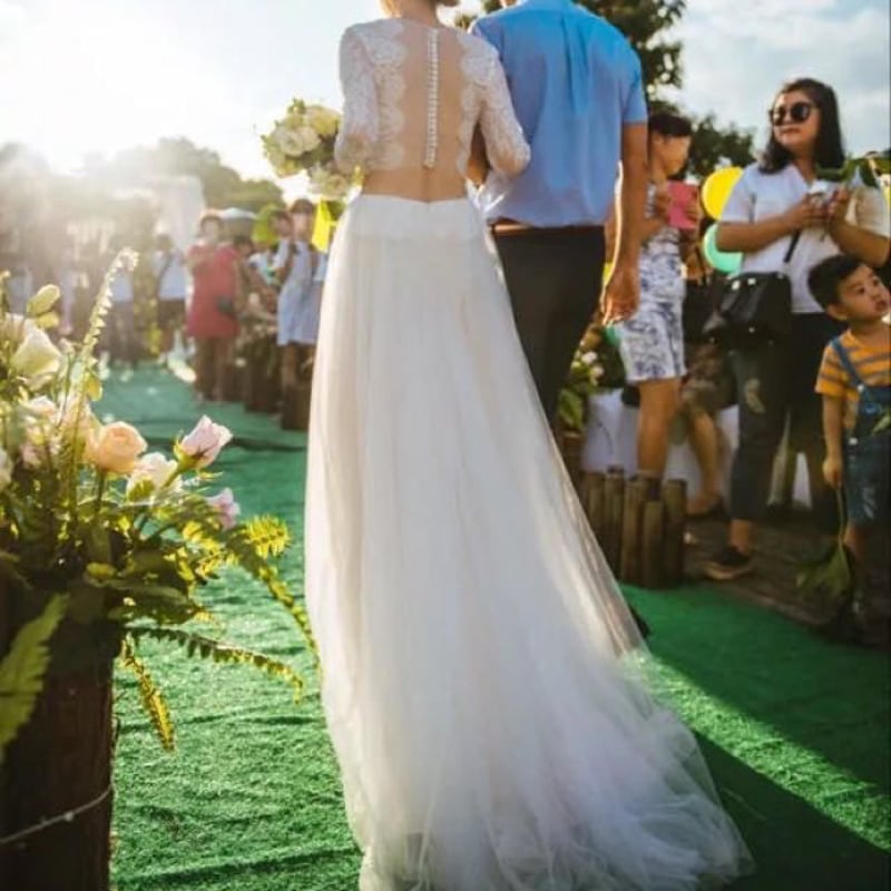 魅力の透明感ある、ピースウェディングドレス ドレスワンピース結婚式  