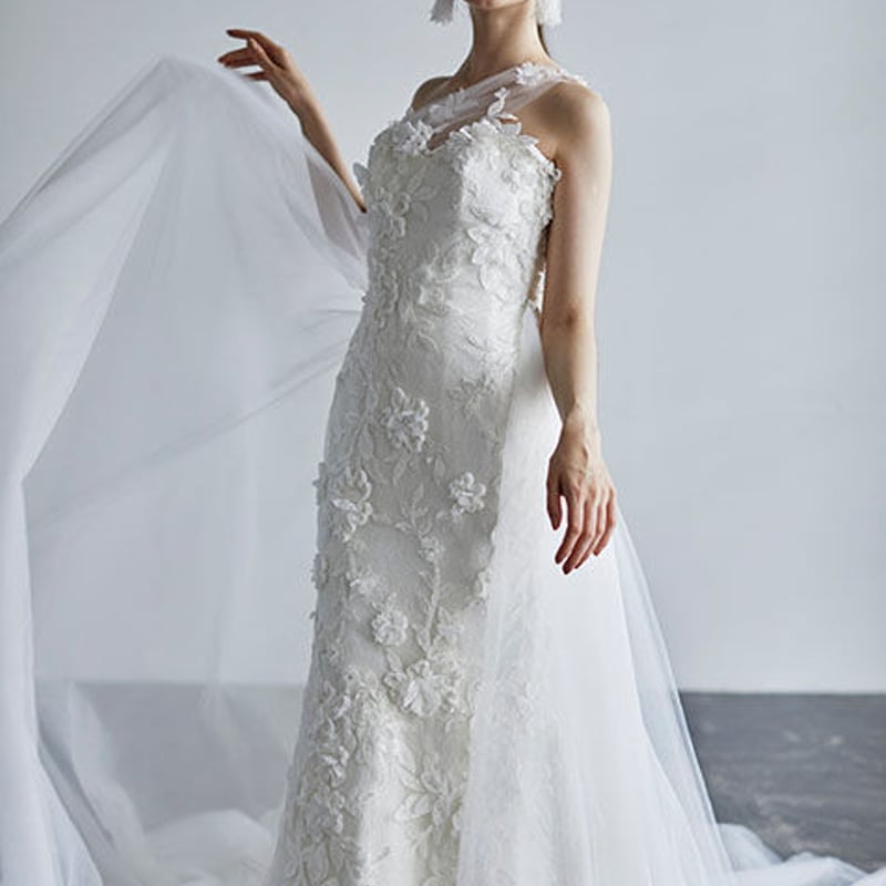 ウェディングドレス　CHRISTO／Simone 刺繍　チュール　レース ウェディングドレスCHRISTO／Simone 刺繍チュールレース