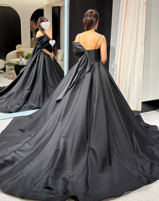 カラードレス ブラック キャミソール スリット ふっくら柔らかなバック