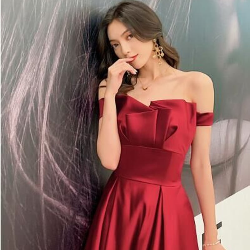 上品！ パーティードレス ワインレッド オフショル 光沢サテンロング  