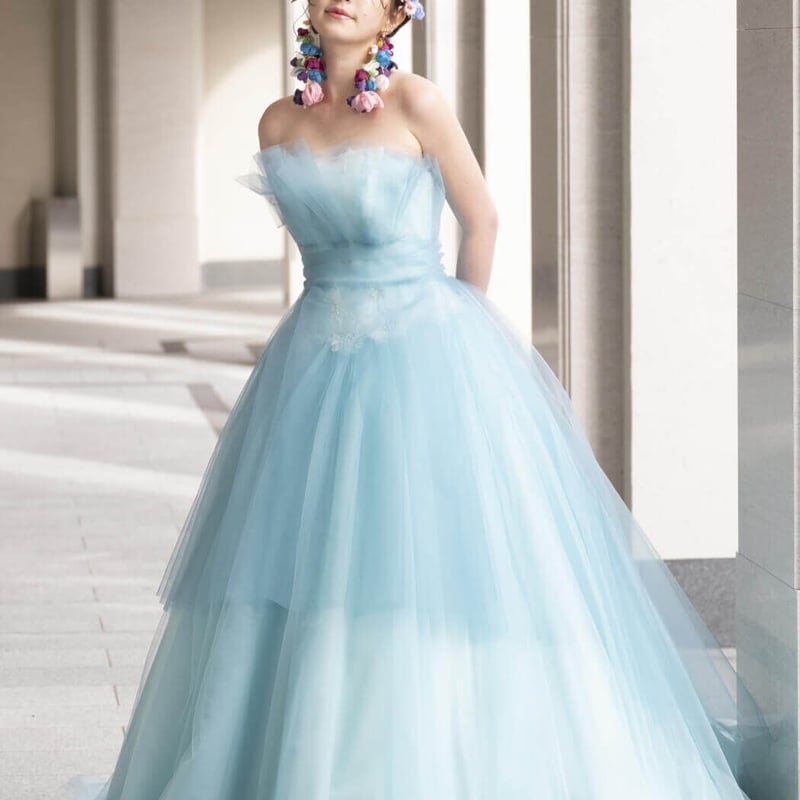 ウエディングドレス 薄青 取り外し ベアトップ 繊細レース 柔らかく  