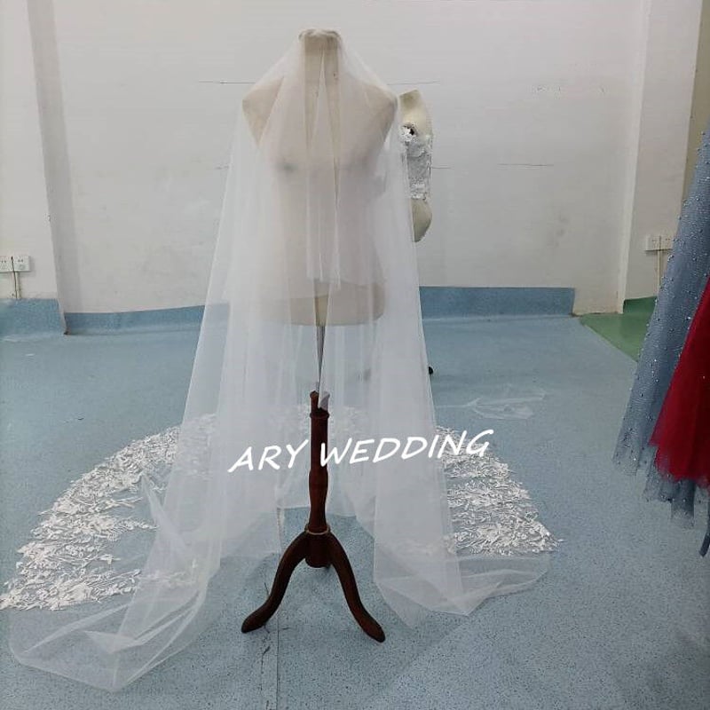 高品質！コーム付き ロングベール 繊細レース 豪華 花嫁/ウェディング  