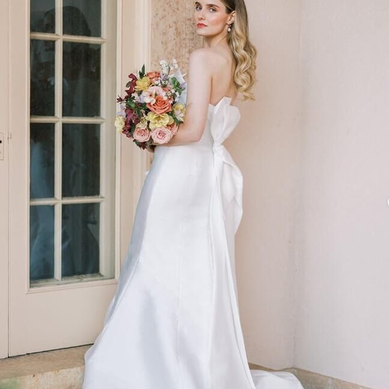 パーティードレス スリット ふっくら柔らかなバックリボン ベアトップ  