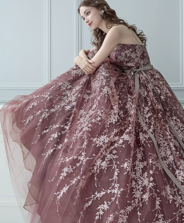 テラコッタドレス 高品質！パーティードレス テラコッタ色 スレンダーライン 背中