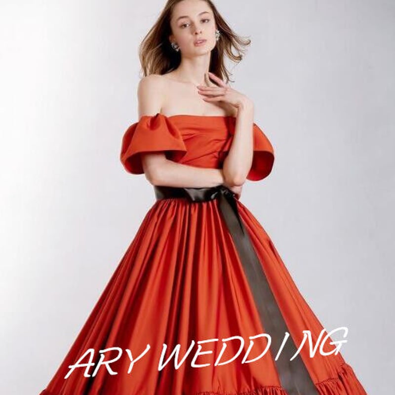 高品質！パーティードレス オフホワイト テラコッタ色 華やかな  