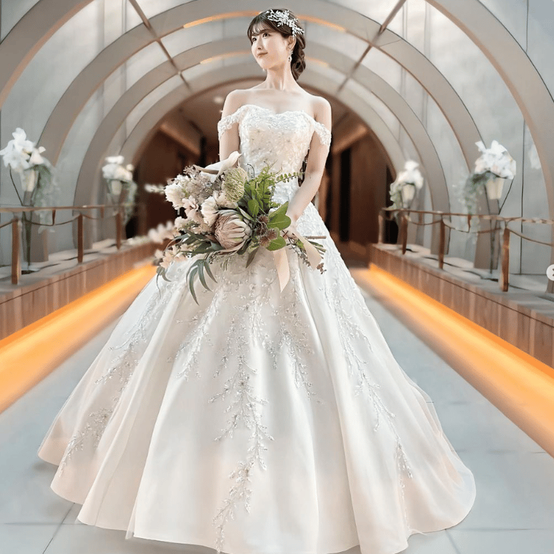 パーティードレス 贅沢な小花総レース オフショルダー 豪華！花嫁  