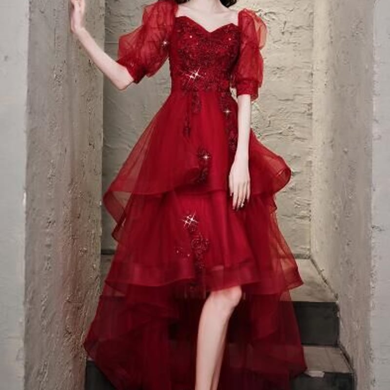 大人気上昇 パーティードレス 赤 ふわふわ袖 フィッシュテール