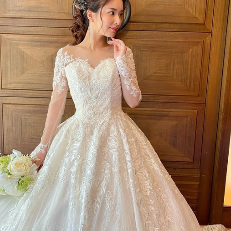 高品質！ ウエディングドレス 結婚式 咲き誇る透け花レース 上品透け袖  