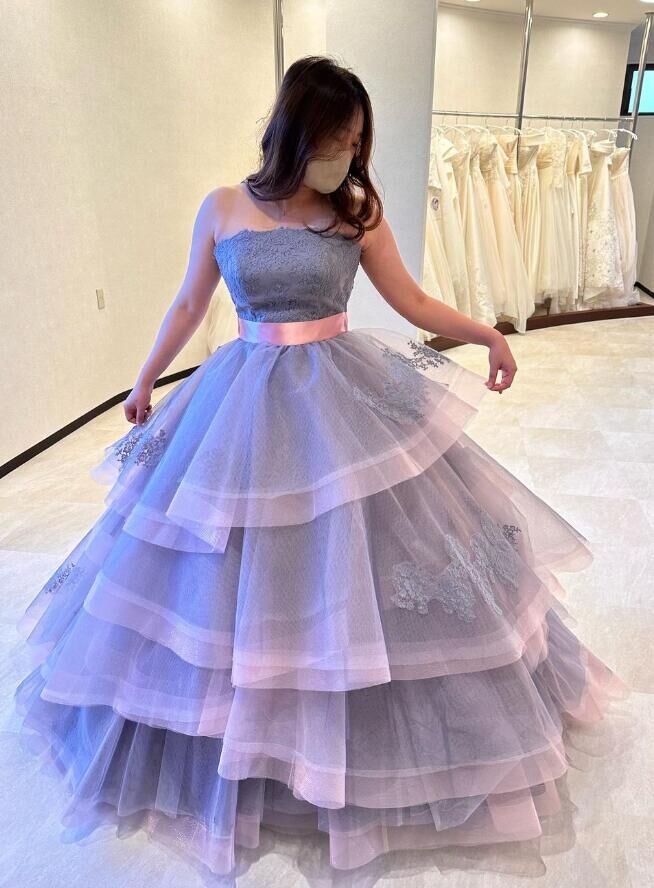 フランス風 パープル こぐ パーティードレス 柔らかく重ねたチュール  