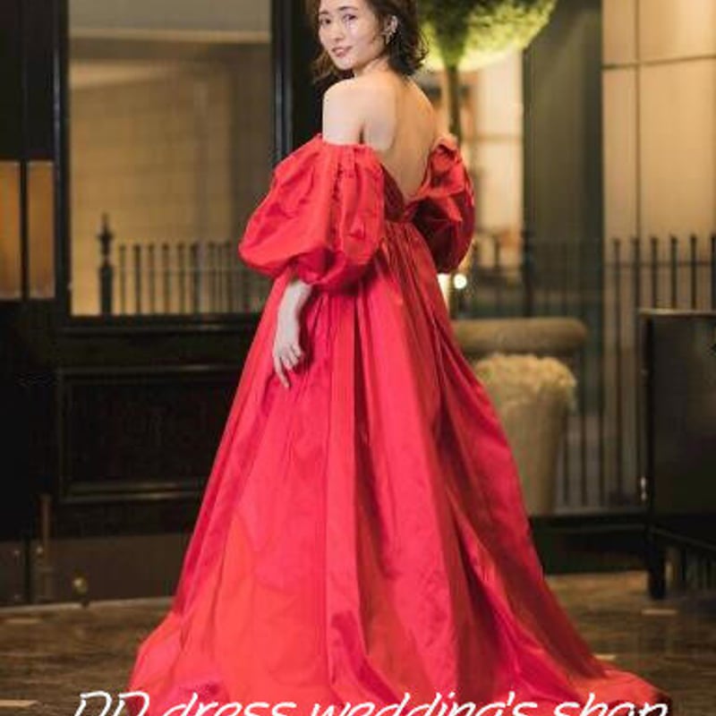 高品質！ベアトップ パーティードレス 赤 パフスリーブ 光沢サテン  