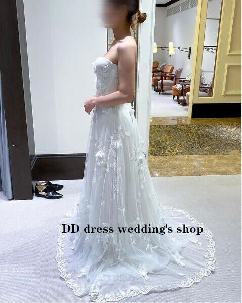 ベアトップ レース ウェディングドレス スレンダーライン 結婚式  