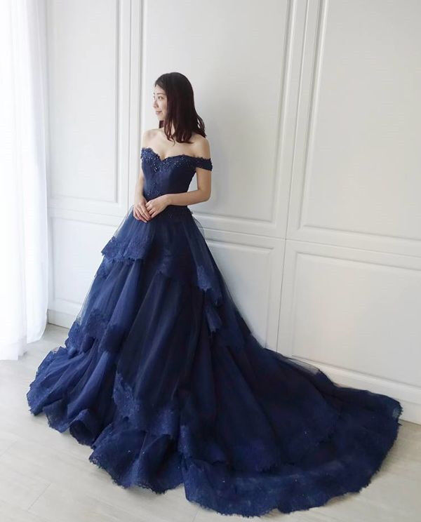 高品質！パーティードレス ネイビー オフショル 華やかなトレーン