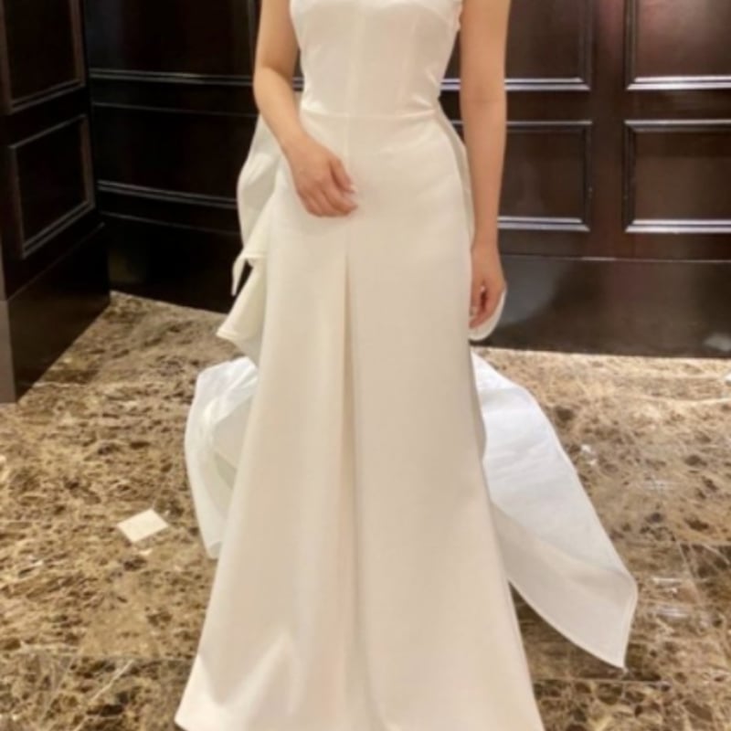 素敌な フランス風 ウエディングドレス バックレス オフホワイト  