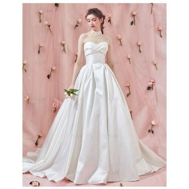素敵なウエディングドレス ブライダル・ホワイト 白 高級サテン