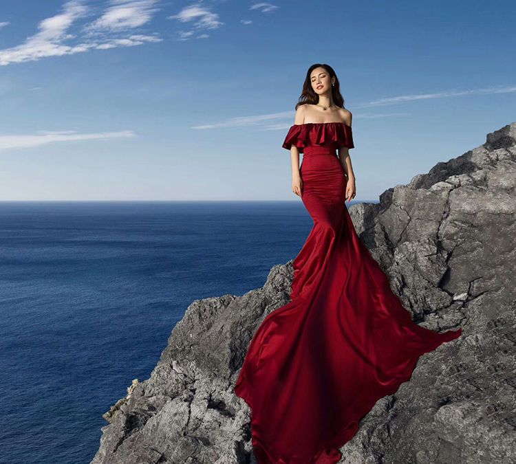 ワインレッド　オフショルカラードレス 楽天市場】カラードレス ウェディングドレス オフショルダー