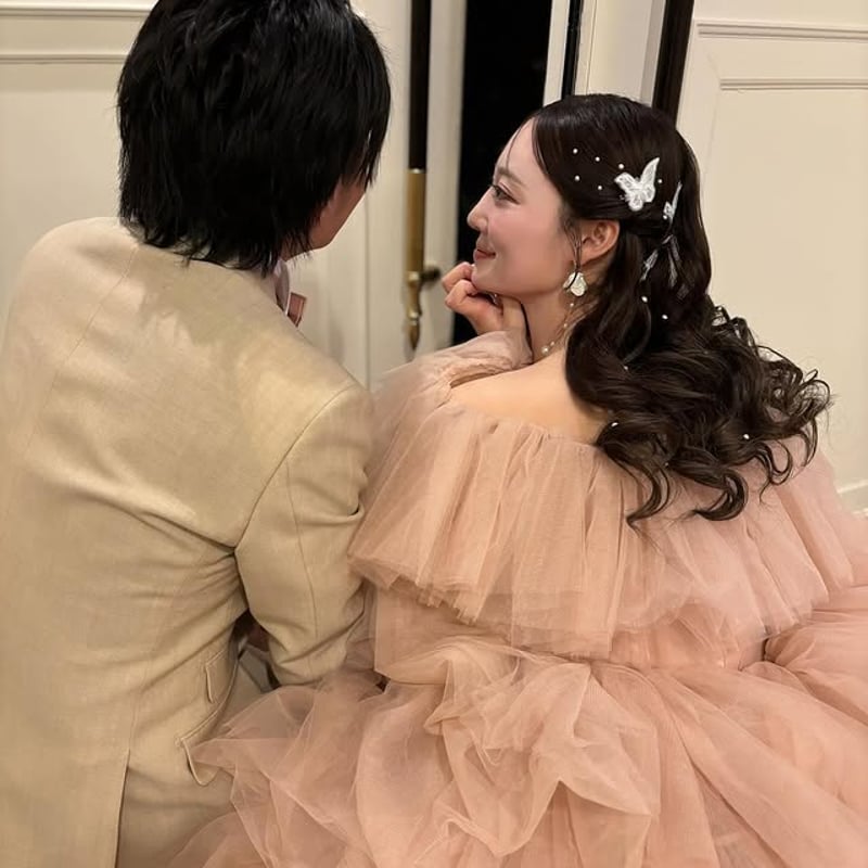 実例写真！カラードレス シャンパン色 オフショルダー ソフトチュール